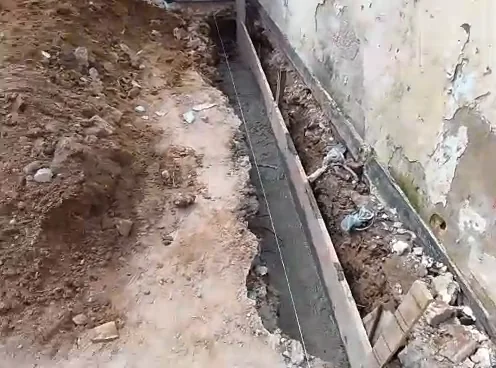Zapata corrida hormigonada en zanja de cimentación